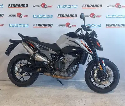 KTM 790 Duke L (2023 - 24) usata