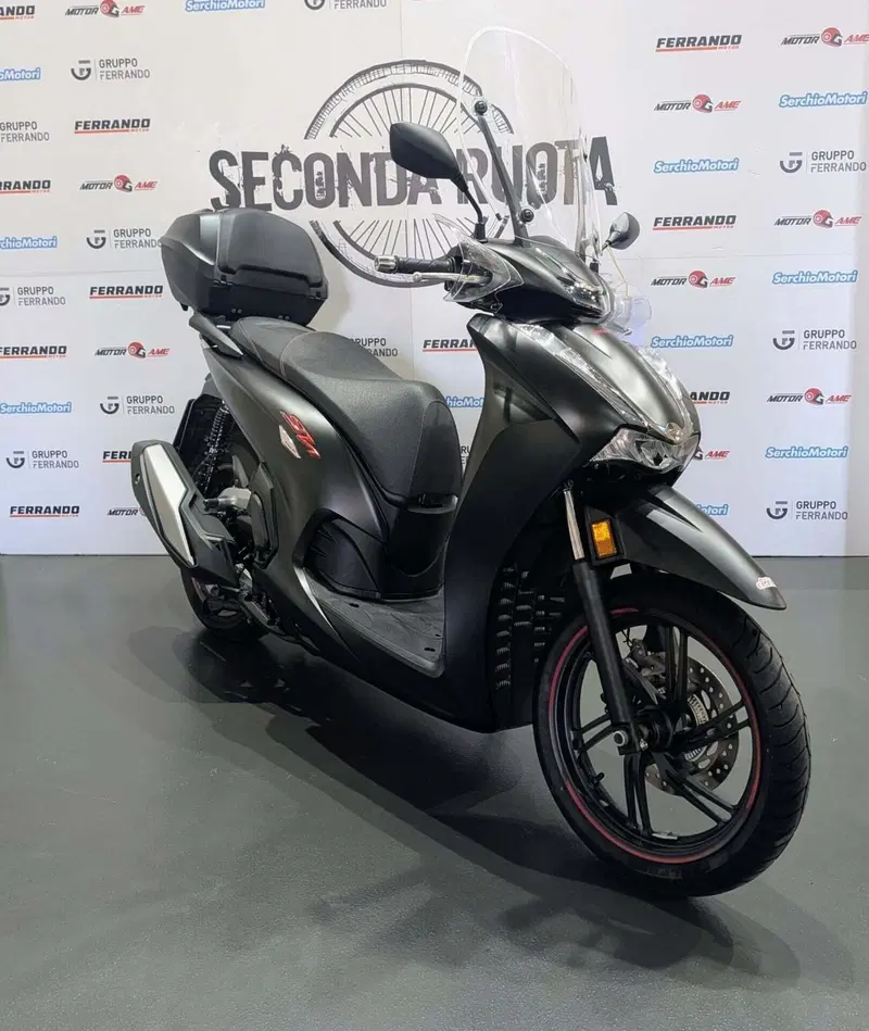 Honda SH 350 (2021 - 24) (2)