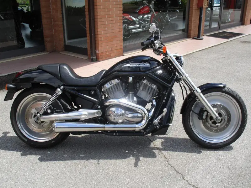 Harley-Davidson 1130 V-ROD (2002 - 05) - VRSCB