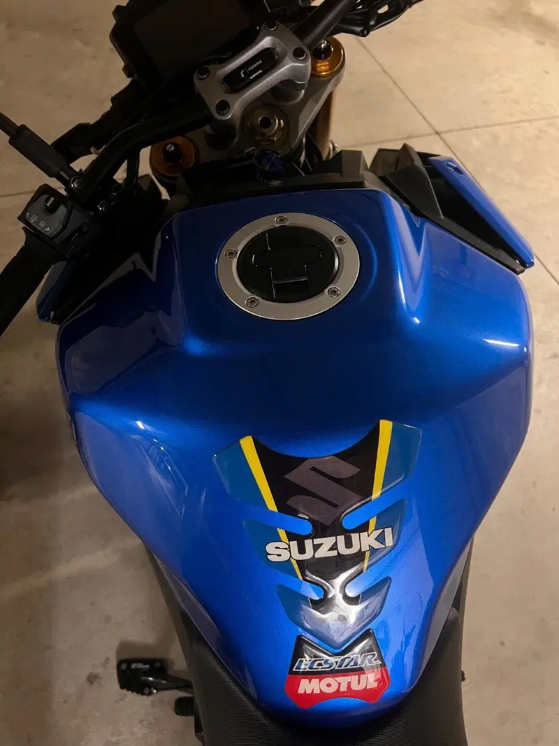 Suzuki GSX-S1000 (2021 - 25) (7)