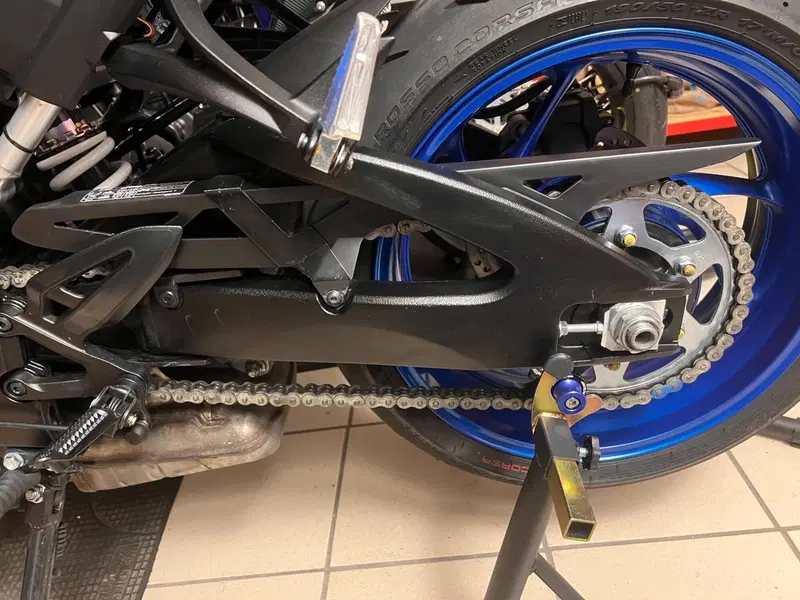 Suzuki GSX-S1000 (2021 - 25) (10)