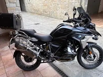 Bmw R 1250 GS Ultimate Edition (2023) usata