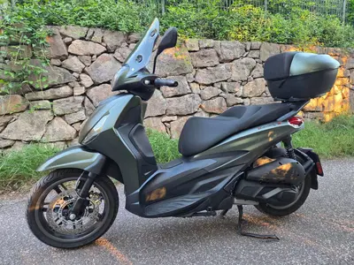 Piaggio Beverly 300 S ABS-ASR (2021 - 25) usata