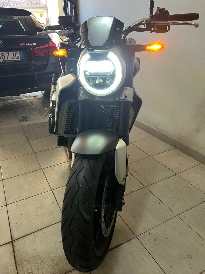 Honda CB 1000 R Neo Sport Cafè (2018 - 20) (3)