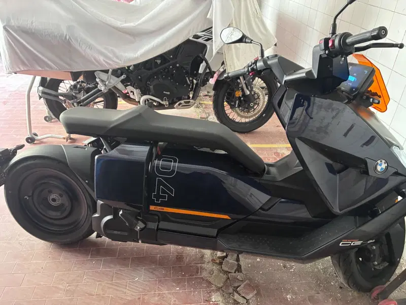 Bmw CE 04 (2021 - 25) (2)