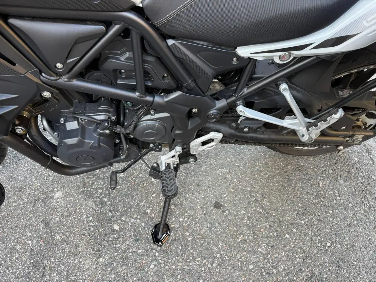 Benelli TRK 502 (2021 - 25) (12)