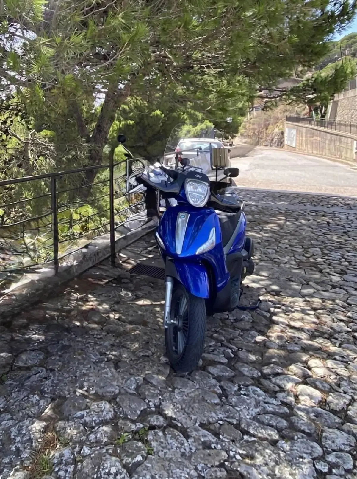 Piaggio Beverly 300 S i.e. ABS-ASR (2016 - 20) (2)