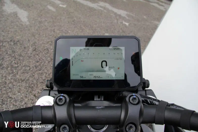 Yamaha MT-09 Y-AMT (2024 - 26) (5)