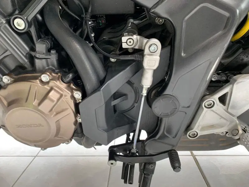 Honda CB 650 R (2021 - 23) (5)