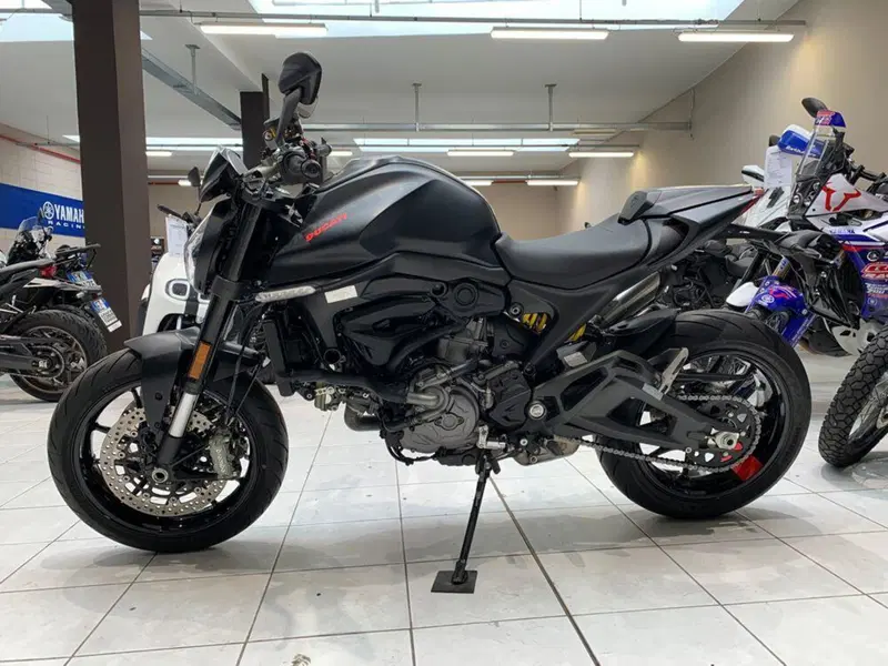 Ducati Monster 937 + (2021 - 25) (4)