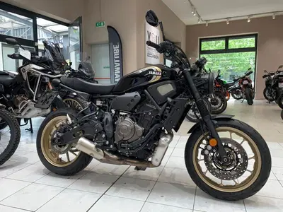 Yamaha XSR 700 (2022 - 26) usata