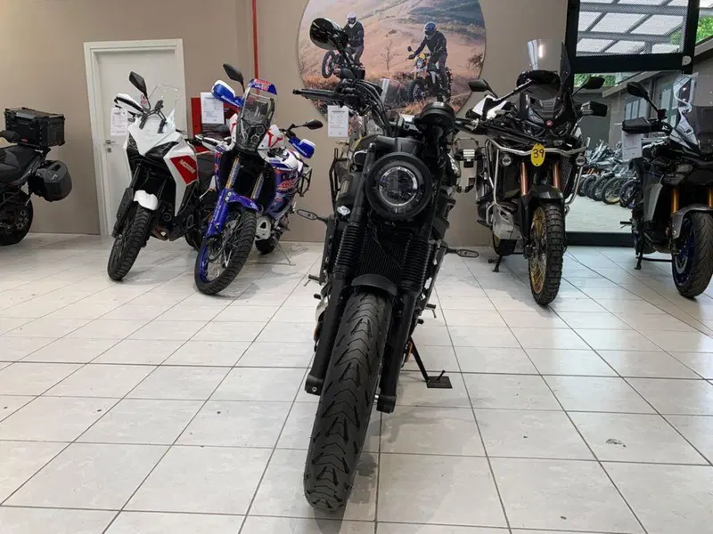 Yamaha XSR 700 (2022 - 26) (2)