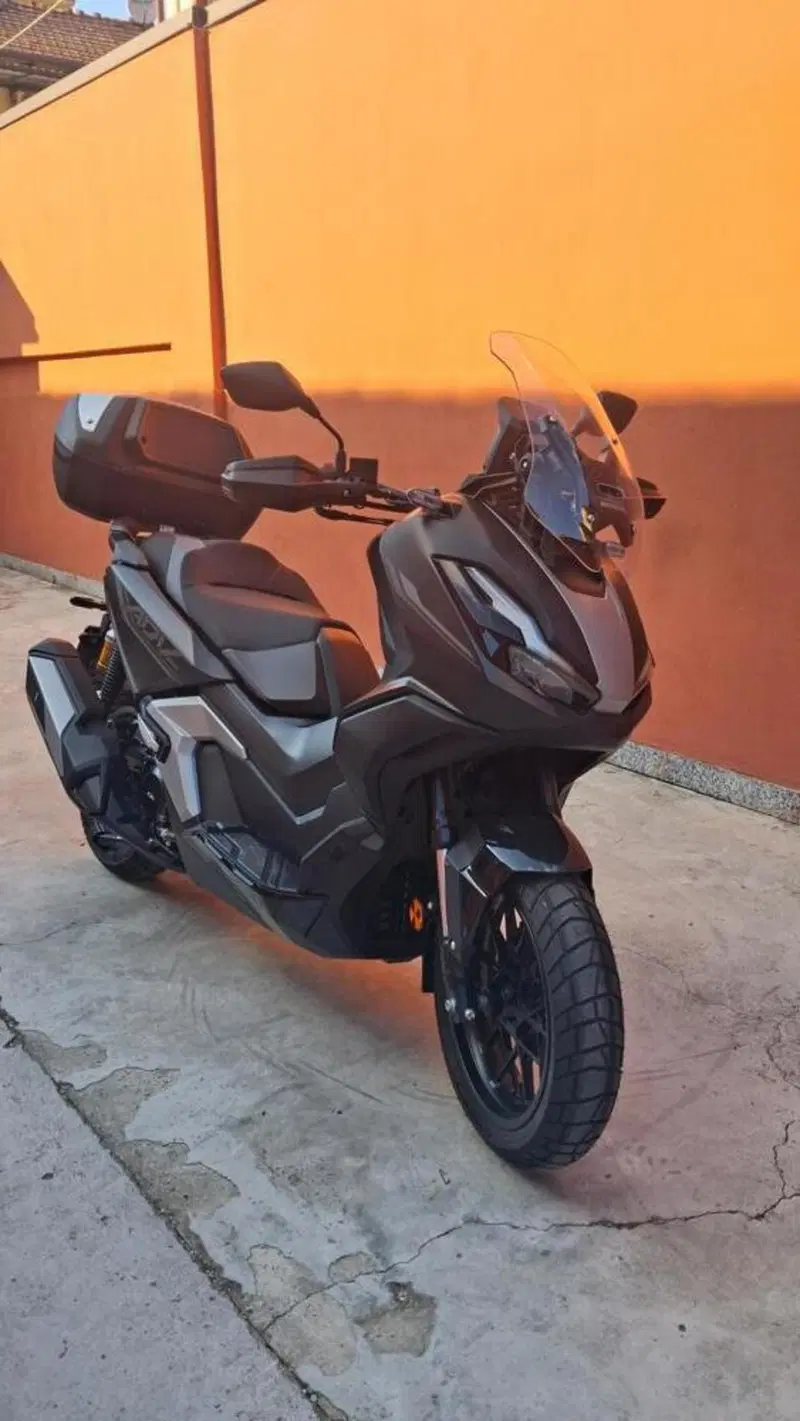 Honda ADV 350 Special Edition (2025 - 26) (4)
