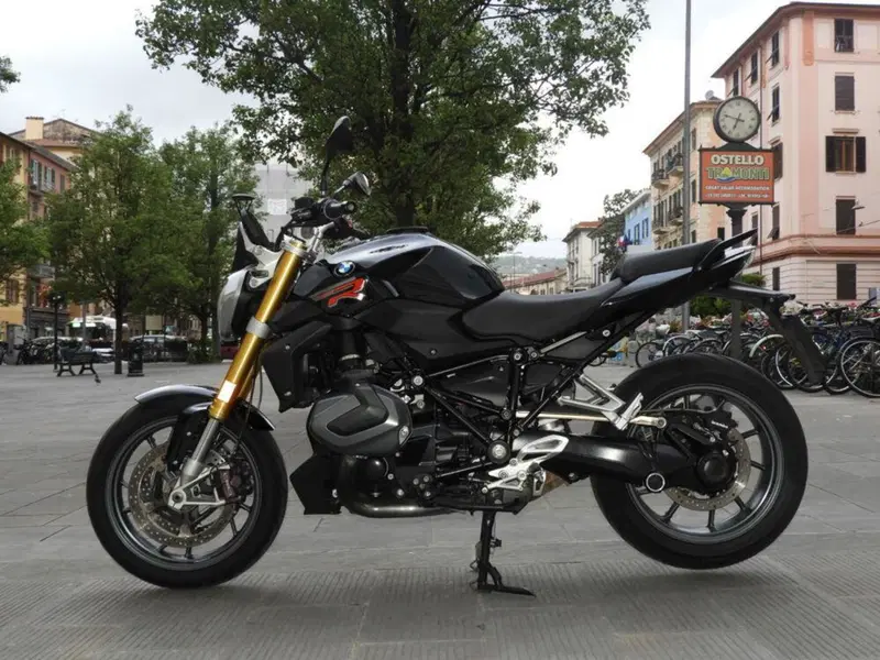 Bmw R 1250 R (2021 - 25) (4)
