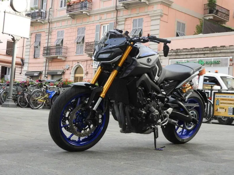 Yamaha MT-09 SP (2018 - 20) (4)