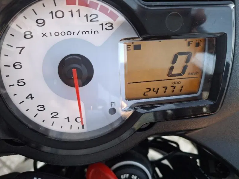 Kawasaki Versys 650 (2006 - 09) (2)