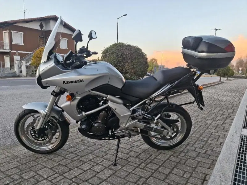 Kawasaki Versys 650 (2006 - 09) (8)
