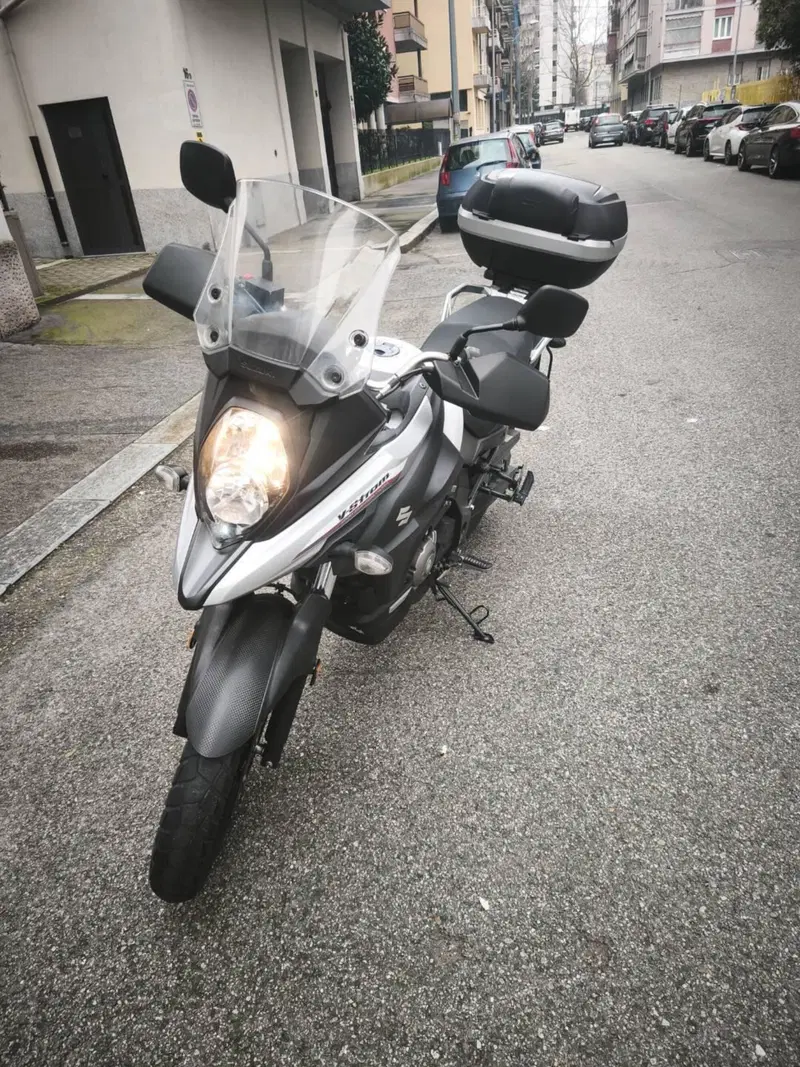 Suzuki V-Strom 650 ABS (2011 - 17)