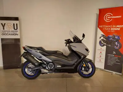 Yamaha T-Max 560 (2020 - 21) usata
