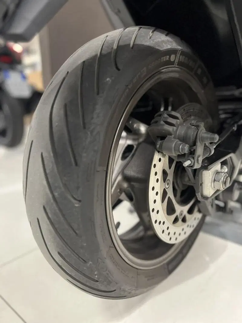 Yamaha T-Max 530 (2012 - 14) (7)
