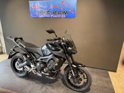 Yamaha MT-09 (2017 - 20) usata