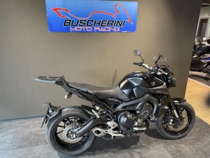 Yamaha MT-09 (2017 - 20) (6)