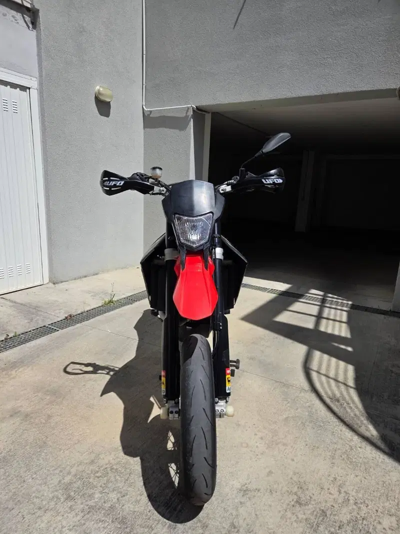 Aprilia SXV 550 (2007 - 14) (4)