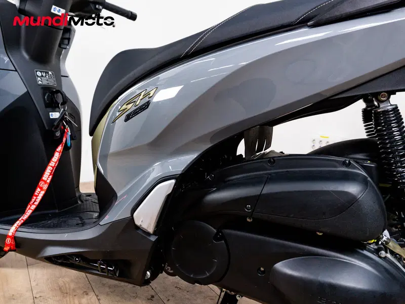 Honda SH 300 i ABS (2013 - 14) (10)