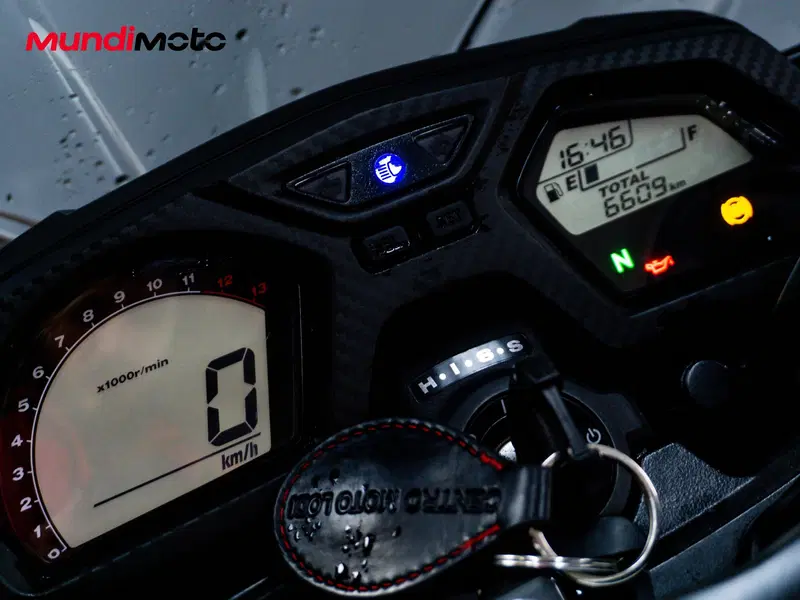 Honda CB 650 F (2017 - 18) (12)