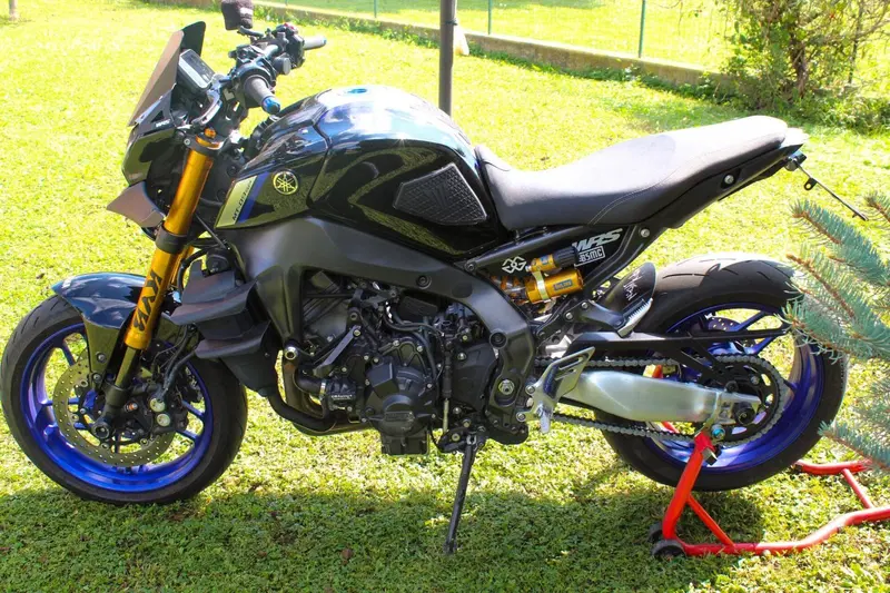 Yamaha MT-09 SP (2021 - 23) (5)