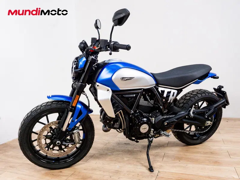 Ducati Scrambler 800 Icon Dark (2025 - 26) (7)