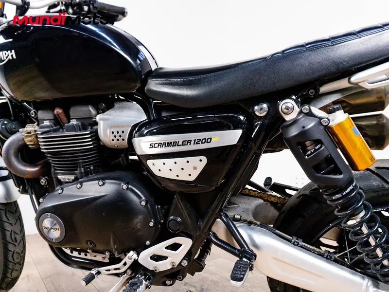 Triumph Scrambler 1200 XE Gold Line Edition (2021 - 22) (10)