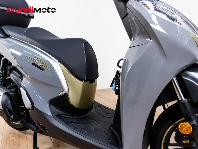 Honda SH 300 i ABS (2013 - 14) (5)
