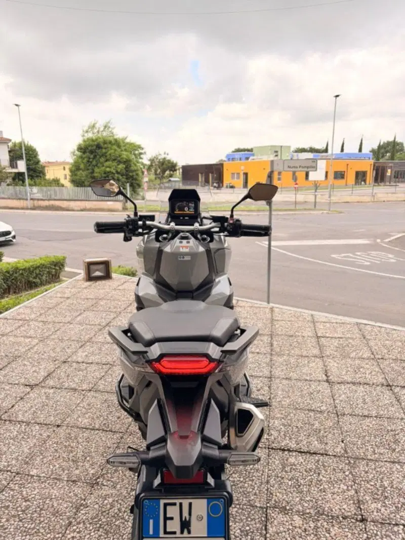 Honda X-ADV 750 DCT (2021 - 24) (3)