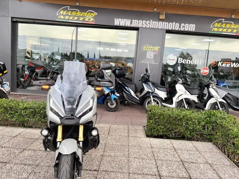 Honda X-ADV 750 DCT (2021 - 24) (5)
