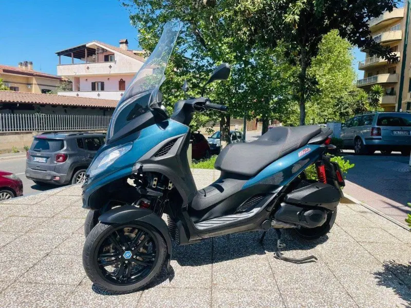 Piaggio MP3 300 ABS Hpe (2021 - 24) (9)
