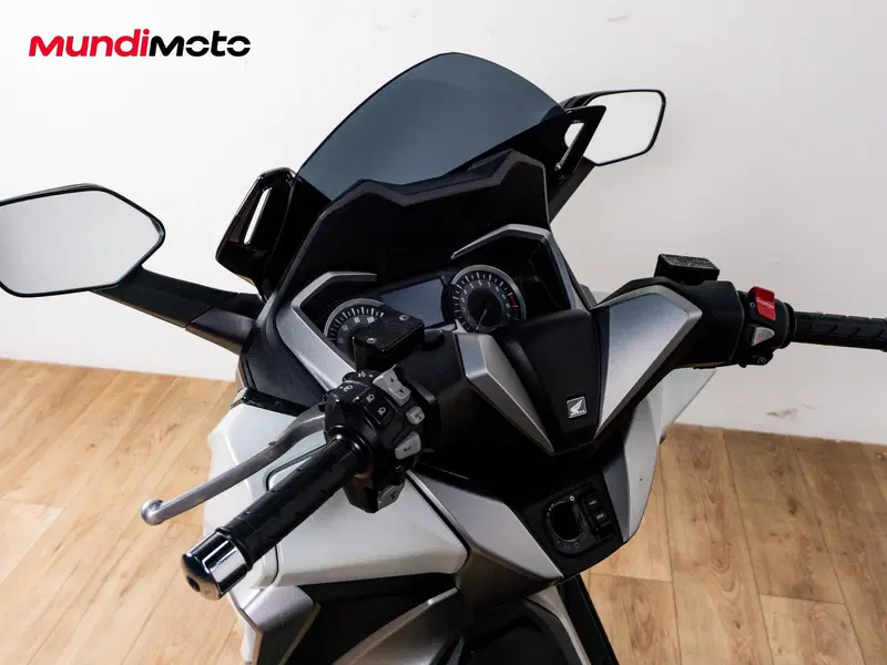 Honda Forza 300 (2019 - 20) (11)
