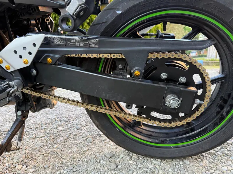 Kawasaki Z 750 (2007 - 14) (7)