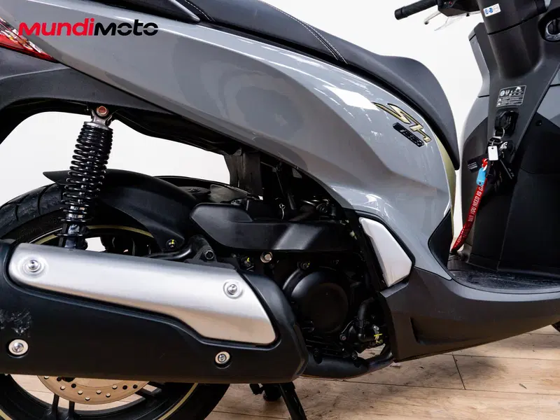 Honda SH 300 i ABS (2013 - 14) (4)