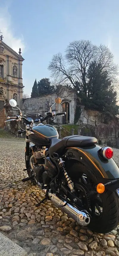 Royal Enfield Super Meteor 650 (2023 - 26) usata