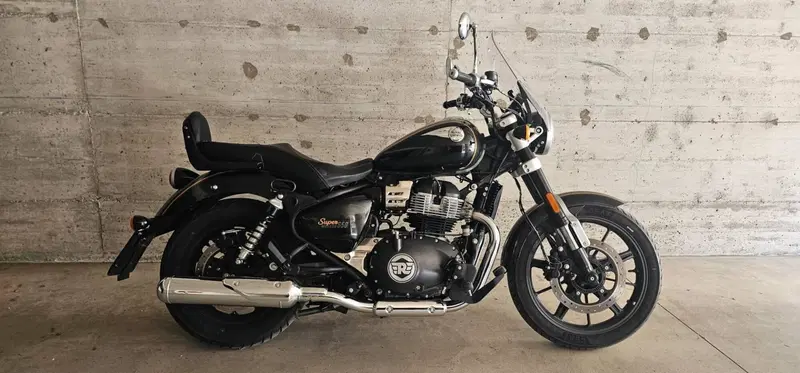 Royal Enfield Super Meteor 650 (2023 - 26) (2)