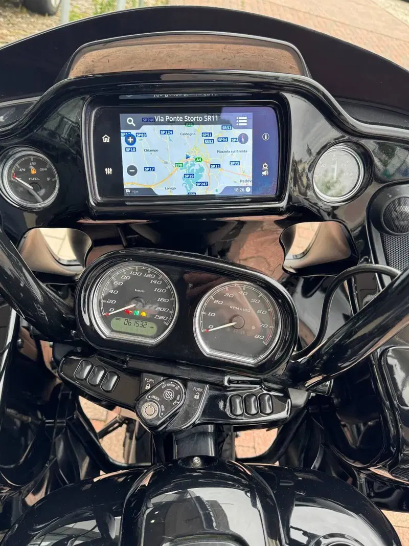 Harley-Davidson Road Glide Special (2021 - 23) (7)