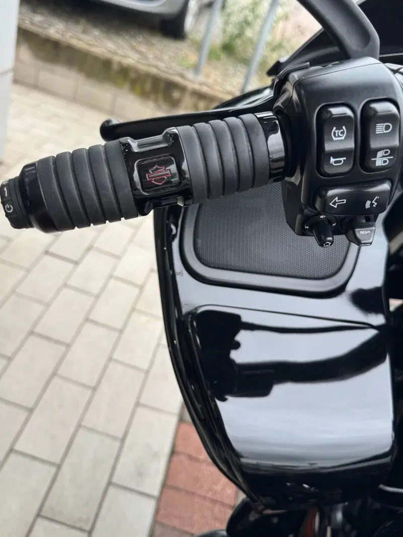 Harley-Davidson Road Glide Special (2021 - 23) (8)