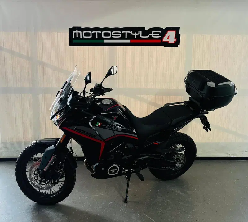 Moto Morini X-Cape 650 (2021 - 26) (2)
