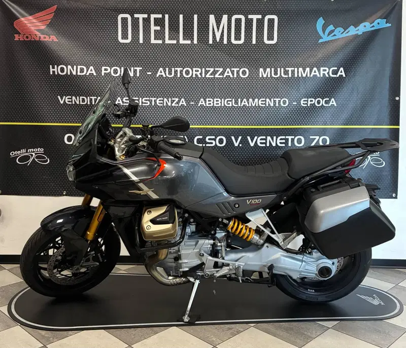Moto Guzzi V100 Mandello S (2022 - 24) (2)