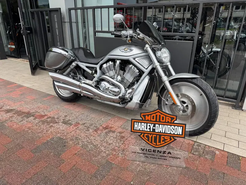 Harley-Davidson 1130 V-Rod (2002 - 05) - VRSCA