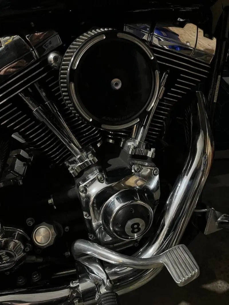 Harley-Davidson 1584 Super Glide Custom (2008 - 13) - FXDC (5)