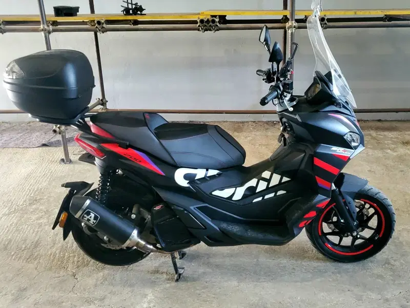 Aprilia SR GT 200 Replica (2024 - 25) (3)