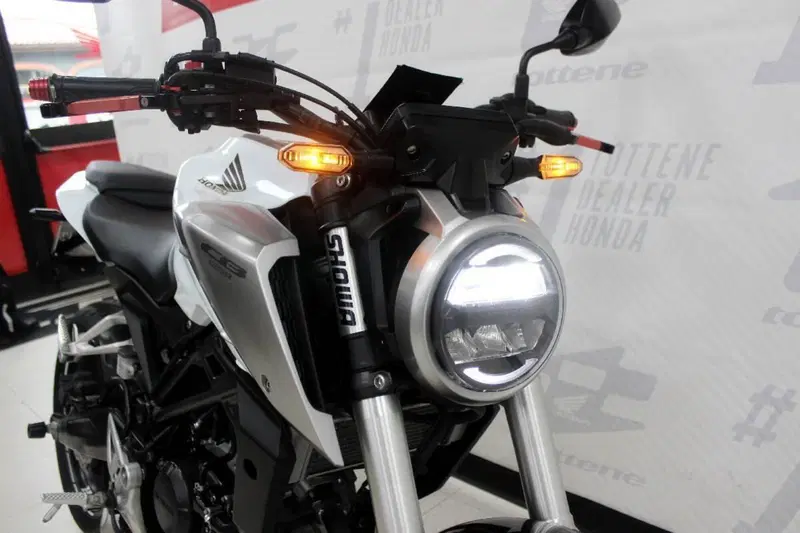 Honda CB 125 R (2018 - 20) (4)