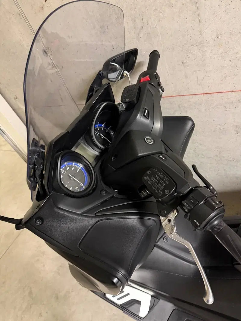 Yamaha T-Max 560 (2020 - 21) (6)